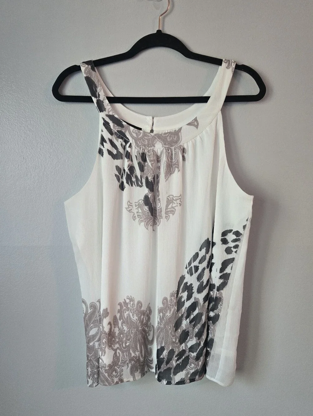 AGB Chiffon Halter Blouse Large L White Mixed Animal Print Baroque Keyhole Flaw